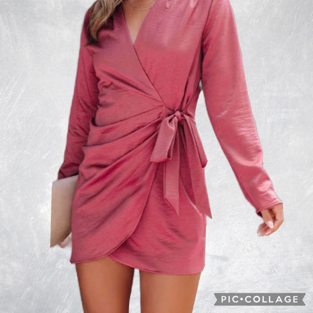Vici Rose Satin Wrap Mini Dress Size Small